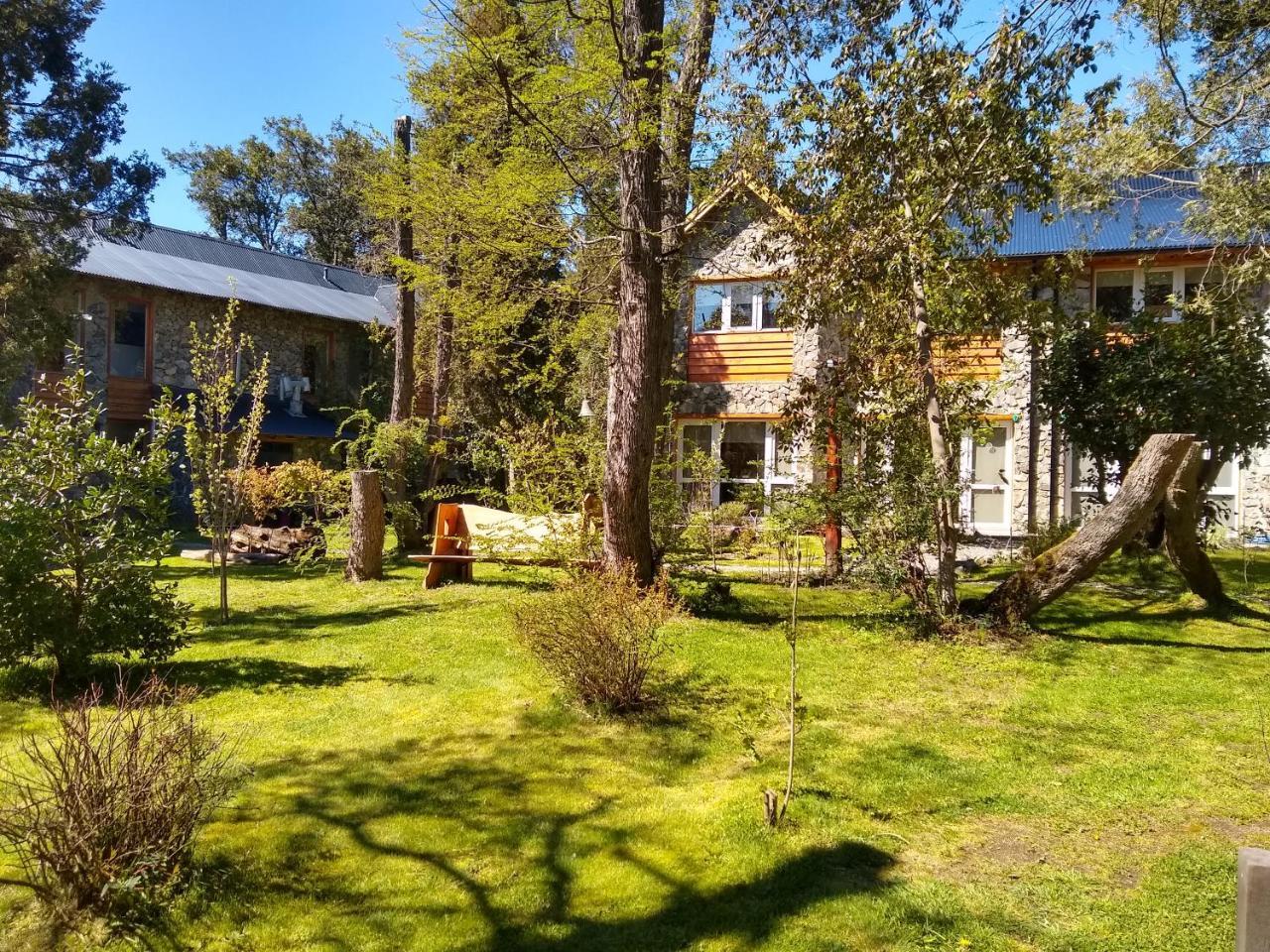 Hosteria Bajo Cero Вилья-ла-Ангостура Экстерьер фото